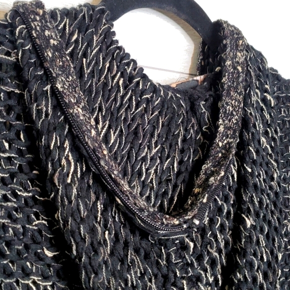 BCBGMAXAZRIA | HOODIE - Picture 5 of 7